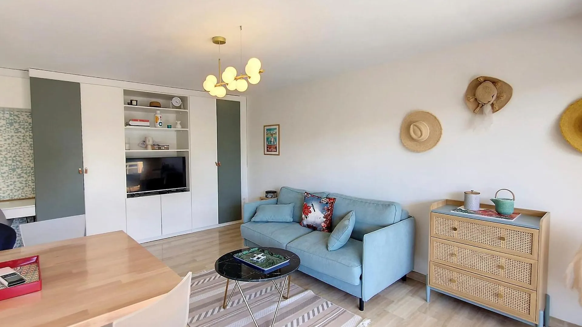 Holiday home Henri Camille Real Estate -Beautiful One Bedroom Swimming Pool And Parking Cannes